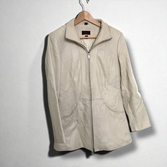 Vintage Danier Genuine Leather Jacket Creamy Taupe, Zip, Minimalist Cut 8/10 - Picture 2 of 8